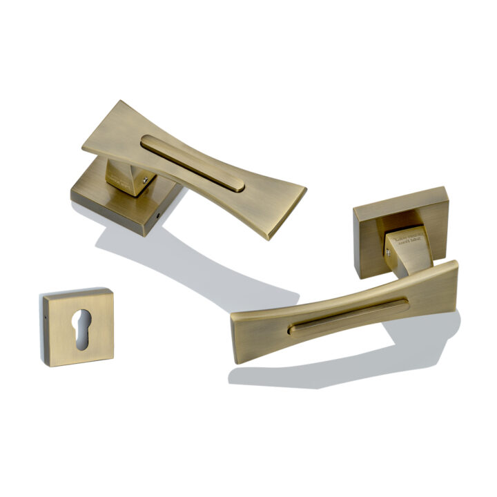 Brass Rose Handle DBRH 10002 Antique