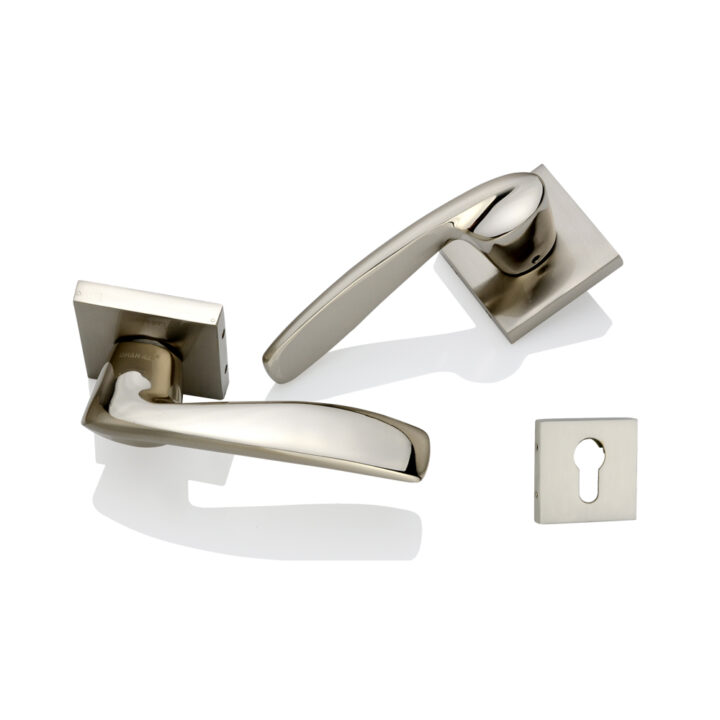 Brass Rose Handle DBRH 4021 Ss Antique